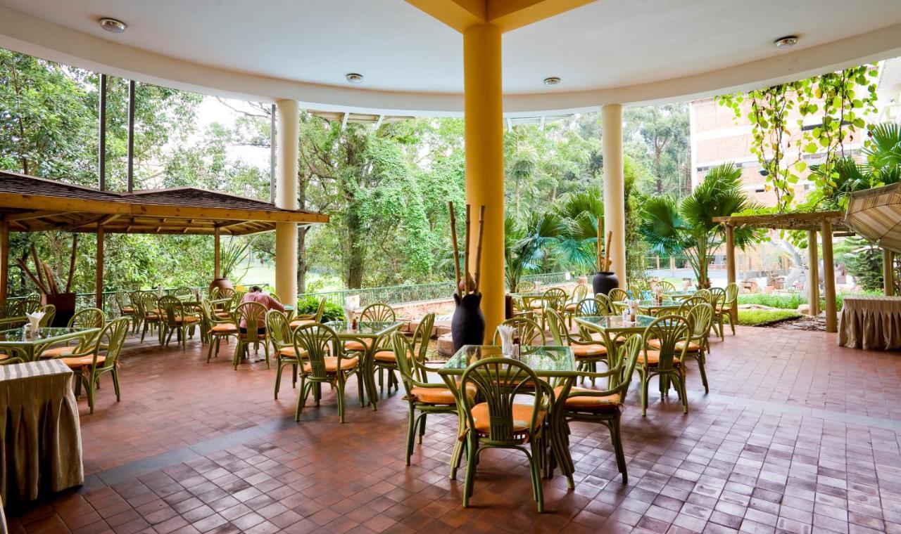 Golf Course Hotel Kampala Exterior foto